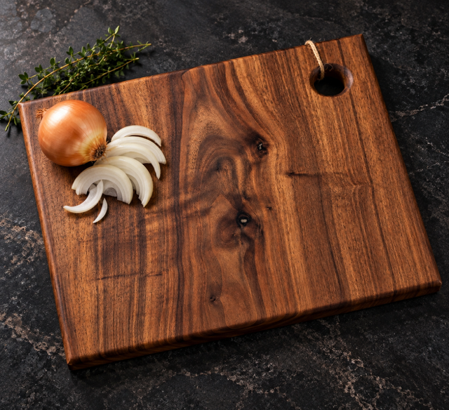 Small Walnut Versatile Board