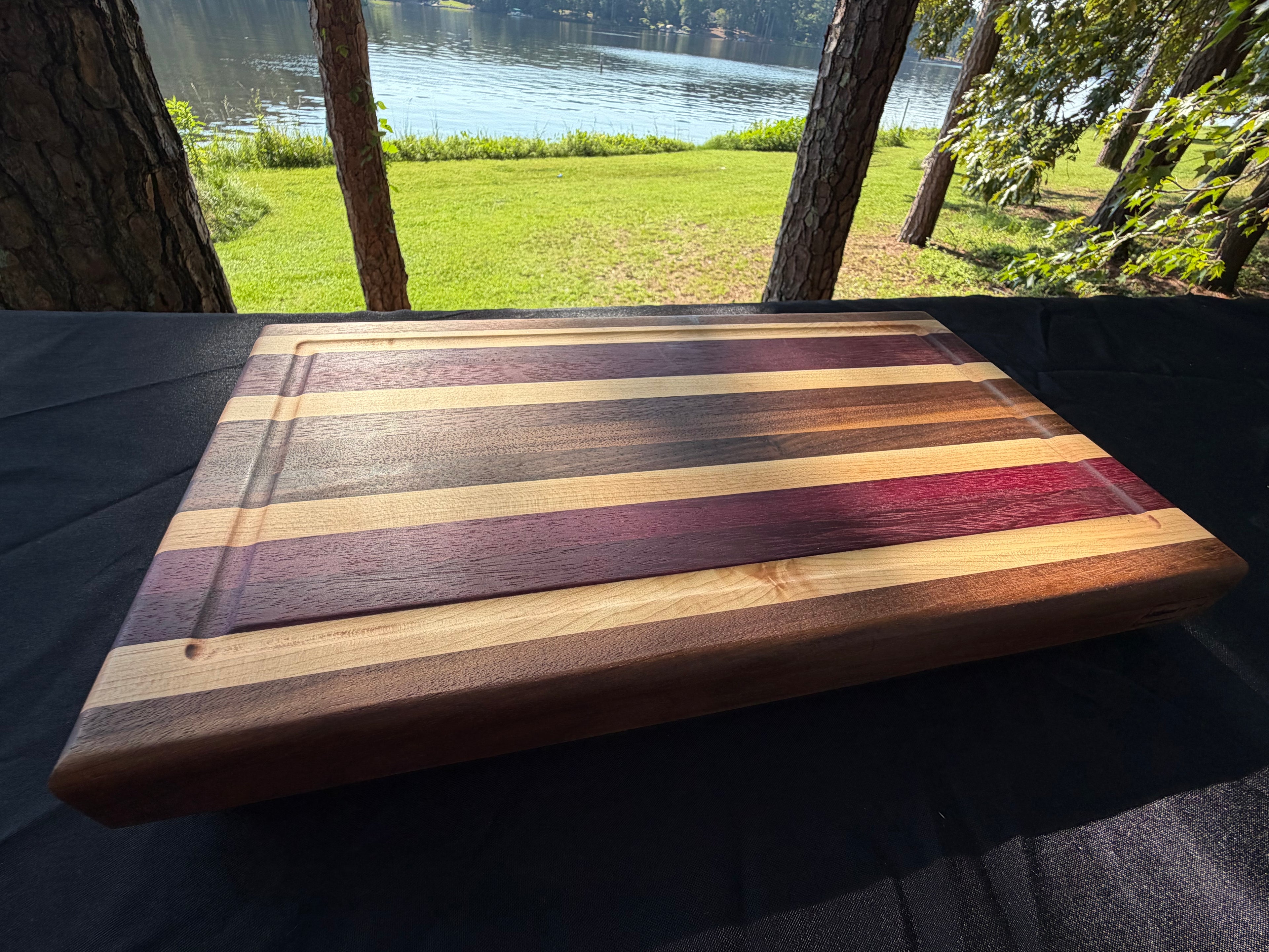 Walnut, Maple & Purple Heart Edge Grain Cutting Board with Juice Groove & Rubber Feet
