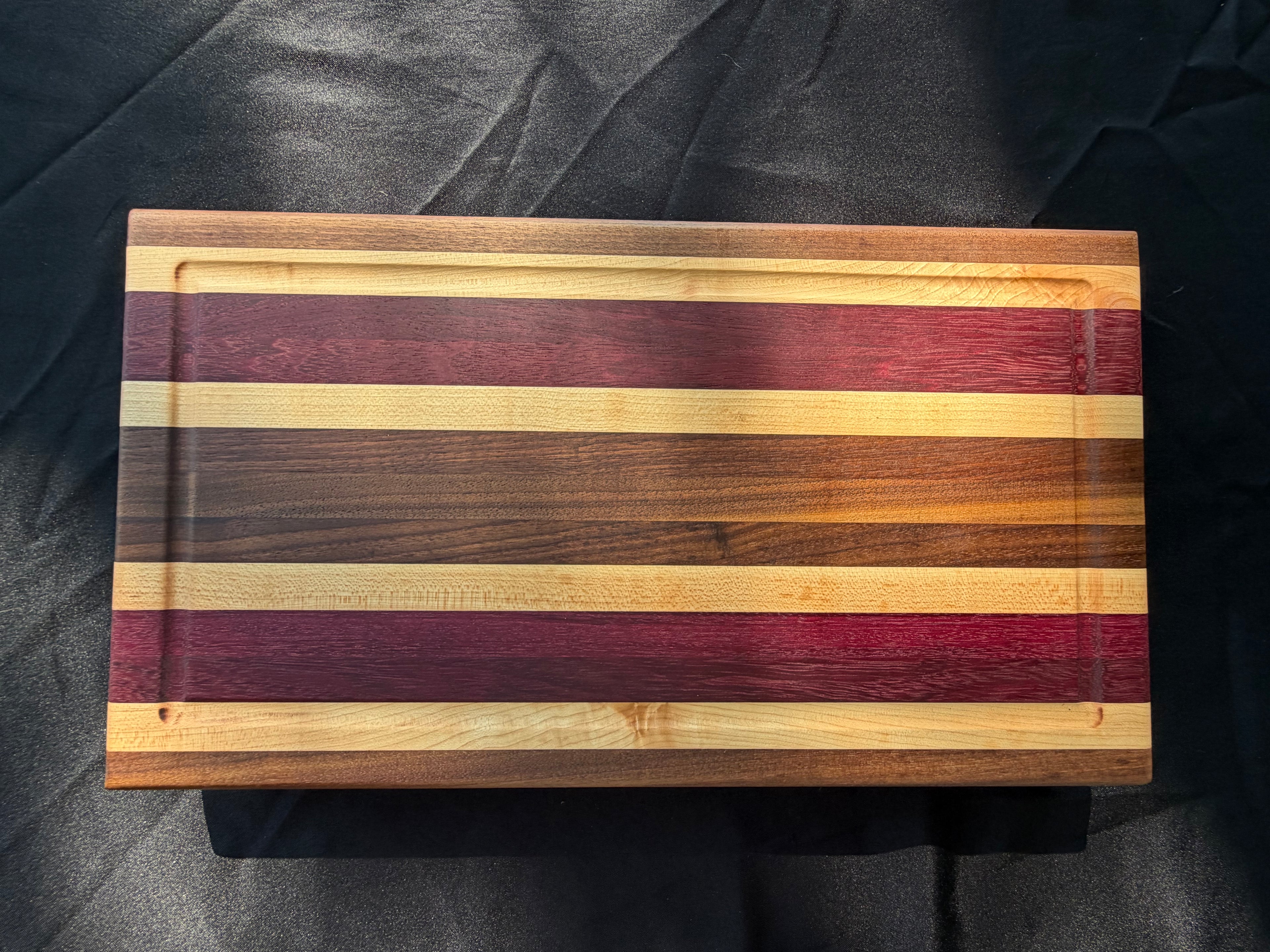 Walnut, Maple & Purple Heart Edge Grain Cutting Board with Juice Groove & Rubber Feet