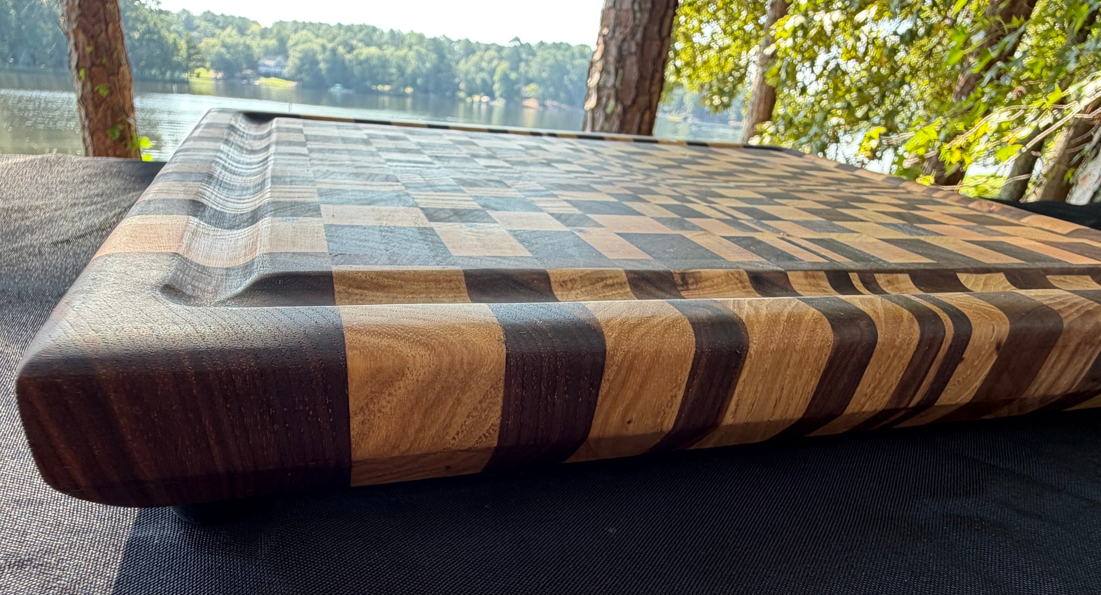 Walnut & Maple End Grain Optical Illusion Cutting Board