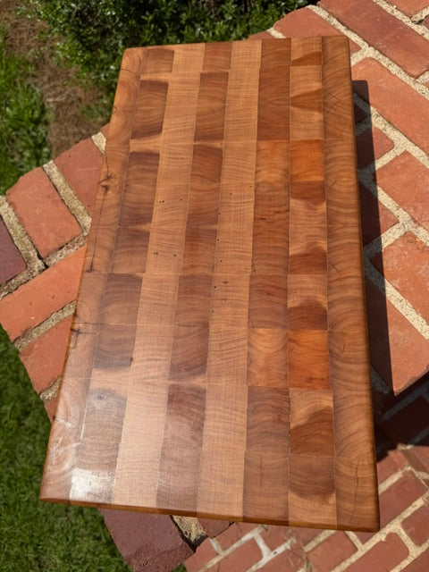 End Grain Elm Chopping Block